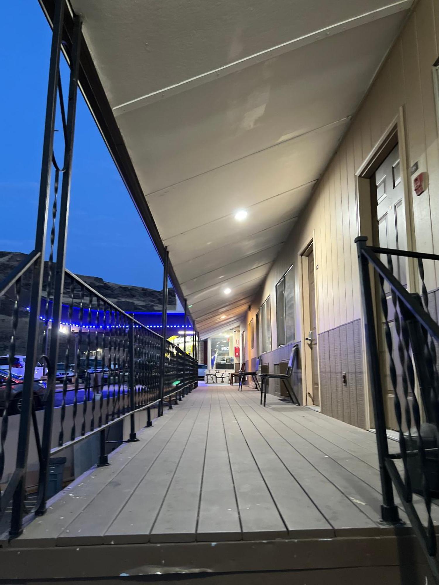 Biggs Junction Biggs Nu-Vu Motel מראה חיצוני תמונה